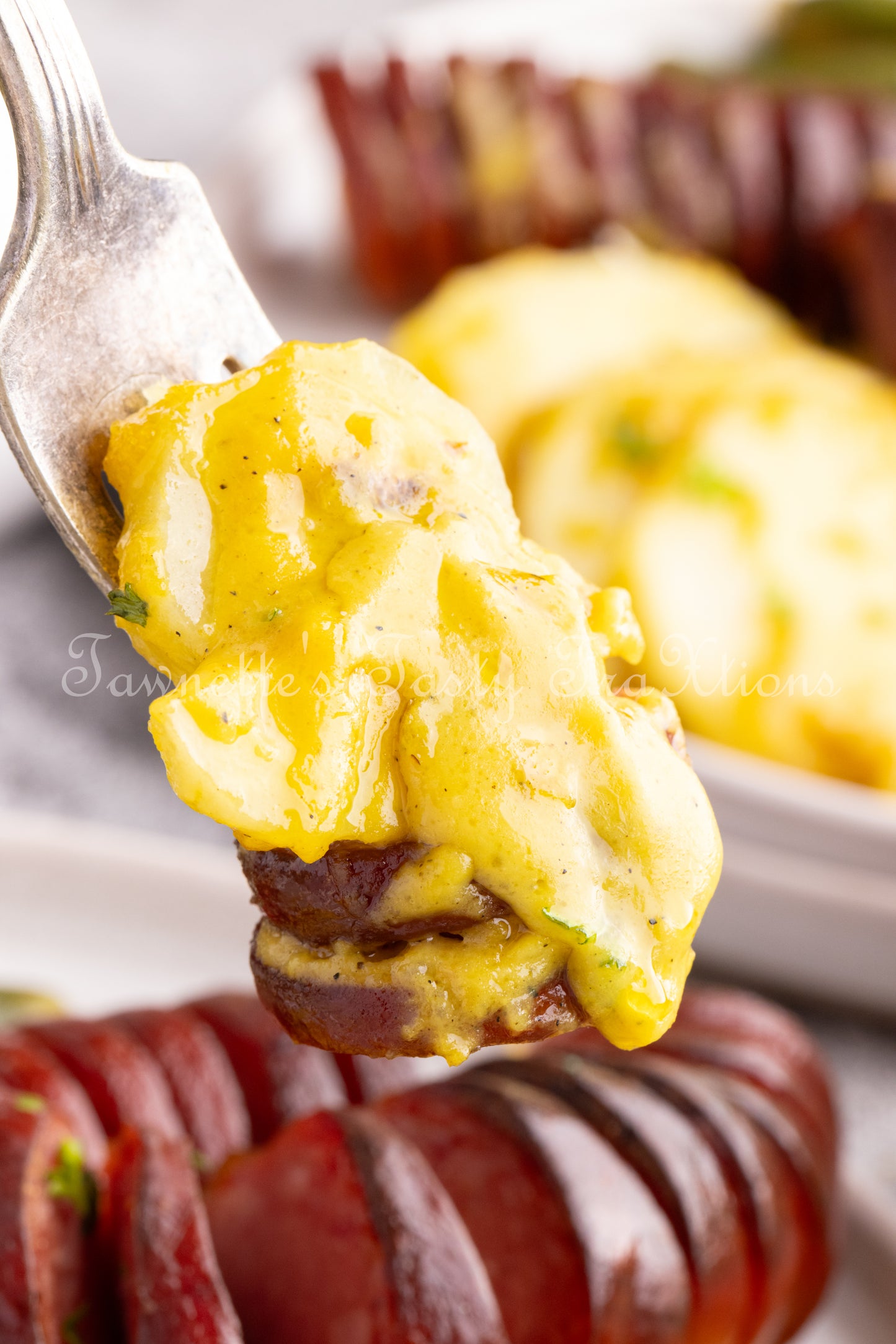 Cheesy Potatoes with Hasselback Smoked Sausage