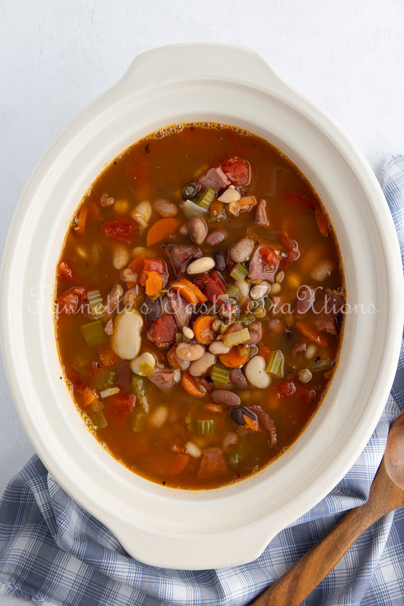 *No-Soak Slow Cooker 15 Bean Soup
