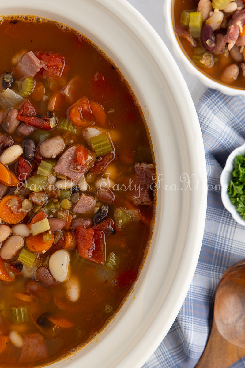 *No-Soak Slow Cooker 15 Bean Soup