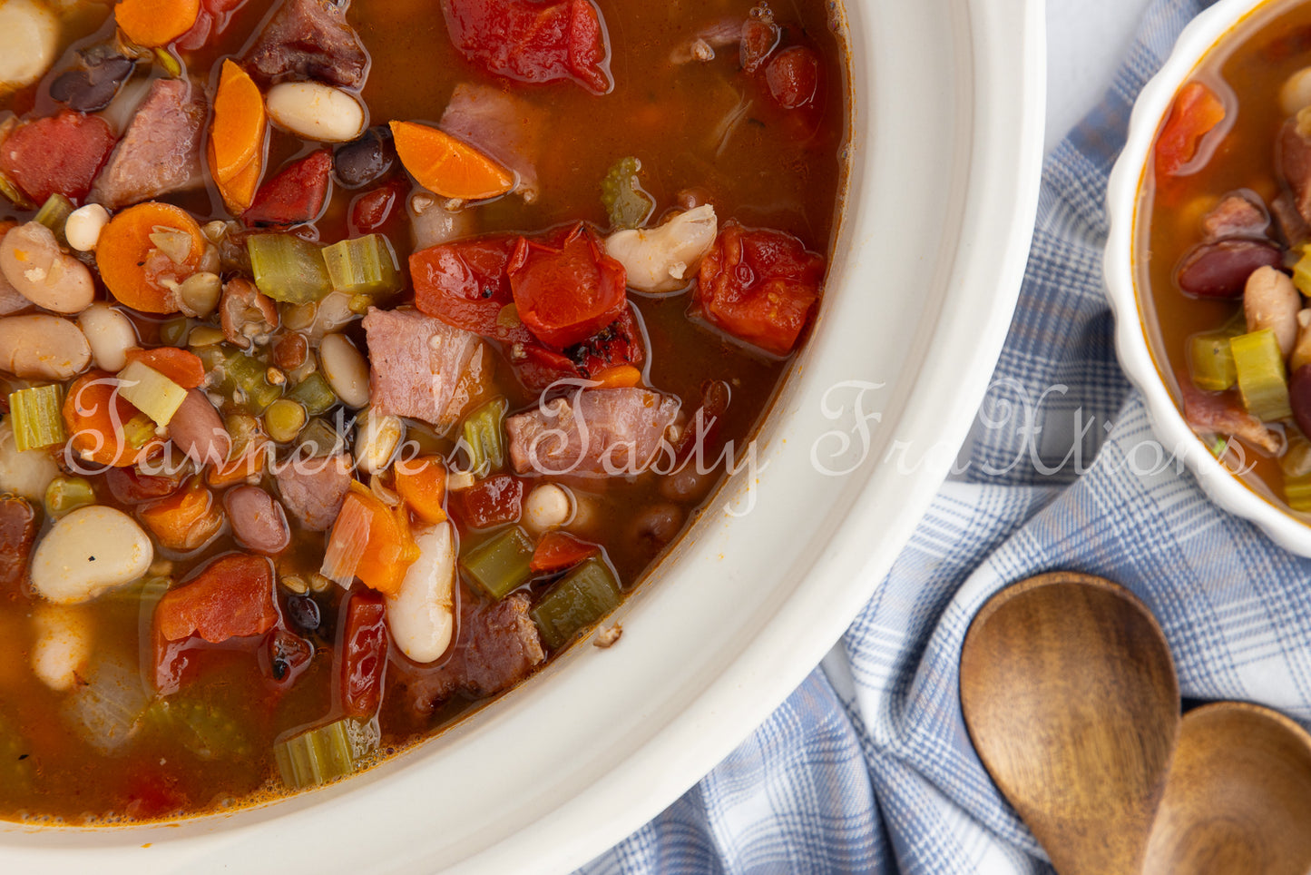 *No-Soak Slow Cooker 15 Bean Soup