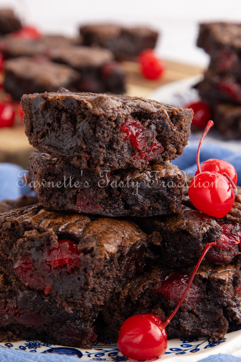 Easy Double Cherry Chocolate Brownies - Semi Exclusive (Set 2)